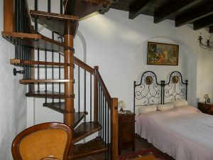Monastero Tenuta Interni 6 Min